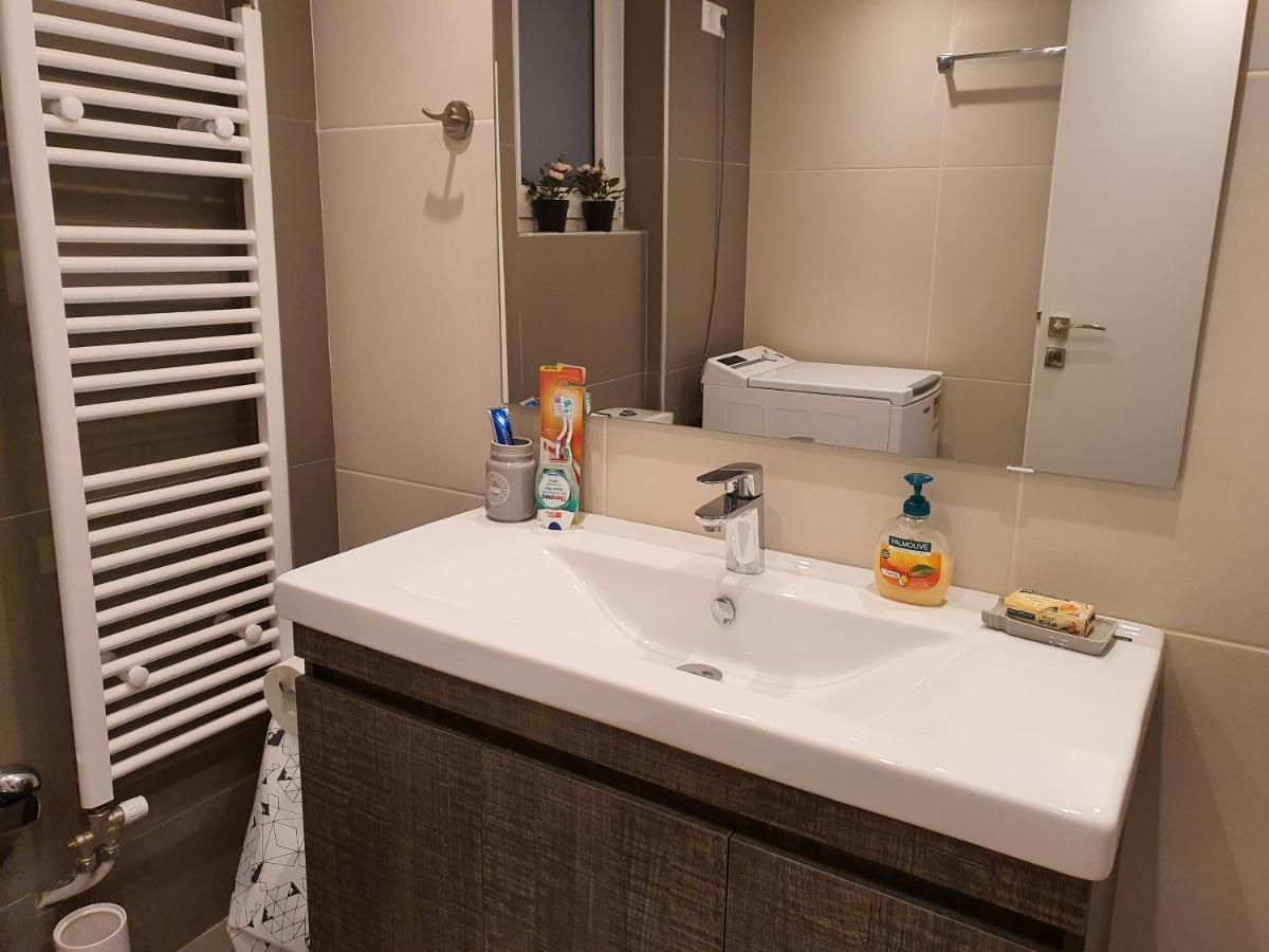 דירות אתונה Lukas-2 B/R Luxurious Flat With Veranda מראה חיצוני תמונה