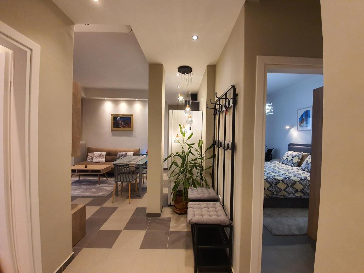 דירות אתונה Lukas-2 B/R Luxurious Flat With Veranda מראה חיצוני תמונה